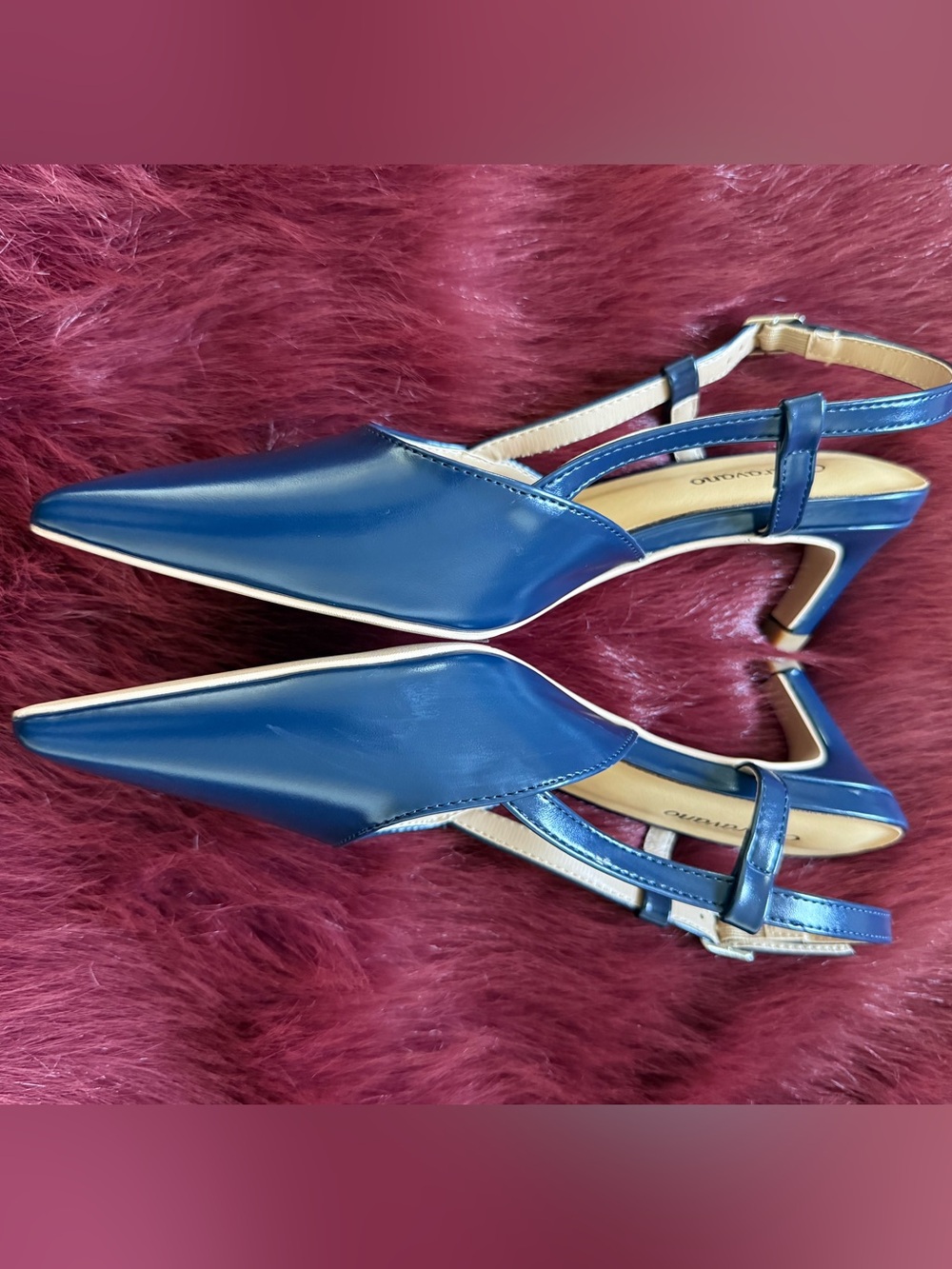 C. Paravano Navy Pointed Toe Slingback Pumps Kitten Heels Size 36 NWOB. - Picture 5 of 10